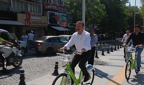 Başkan Doğan´dan Akıllı Bisiklet Turu