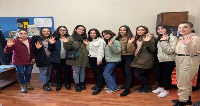 Mercedes Benz Türk, Trabzon’da Yıldız Kızlar’la Buluştu