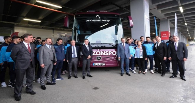 Trabzonspor’un Yeni Mercedes-Benz Tourismo’su Ali Osman Ulusoy Turizm’den
