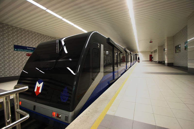 İSTANBULLULAR EN ÇOK METROYU TERCİH ETTİ